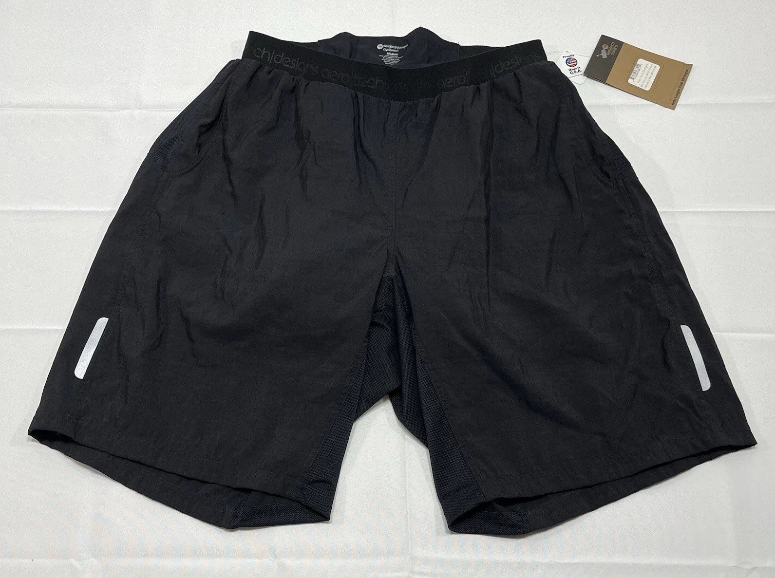 NWT Aero Tech Designs Men's USA Shorty MTB Shorts Mens Medium 28x9" Inseam