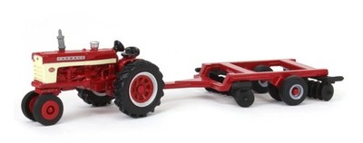 ERTL - FARMALL 460 mit Grubber - 1/64 - ERT44377