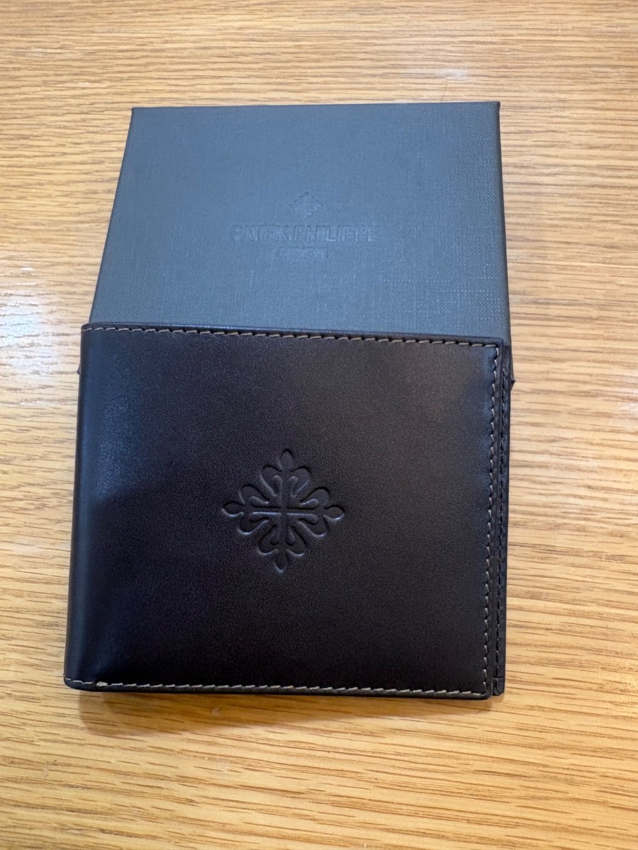 Patek Philippe Wallet Bifold Brown Leather Giveaway Box Card slot