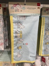 Nintendo Store NY Animal Crossing Village Everyday Nuevo Día Mesa Corredor Nuevo con Etiquetas
