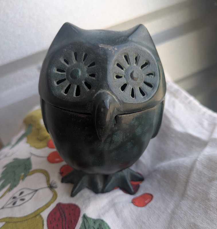 Vintage Japanese Cast Iron Hook Nose Owl Incense Censor EUC
