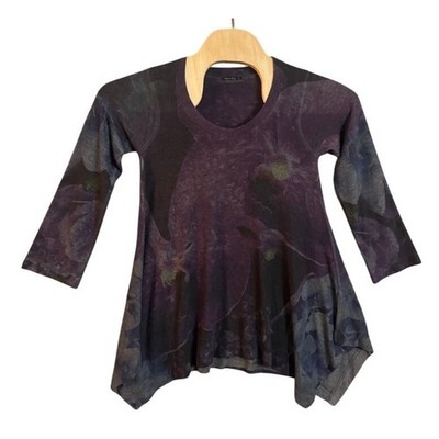 Nally & Millie Purple Floral Sharkbite Tunic Top 3/4 Sleeve Small 31-364N USA