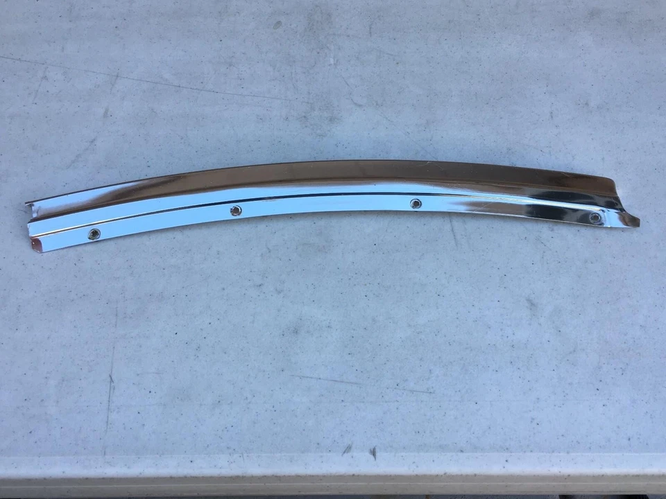 Cadillac 1977-1984 sedán Deville marco de apertura de puerta moldura conductores delanteros Foto 3 de 4