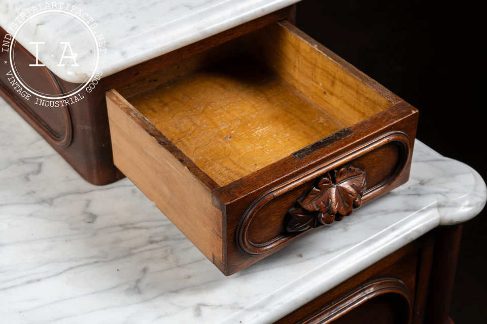 Late 19th Century Eastlake Victorian Walnut Dresser with Mirror and Marble Top - Image 4 of 4