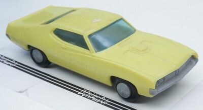 Plastic 1972 Ford Torino Sports Roof Yellow Vintage Funmates P&G Go Cars