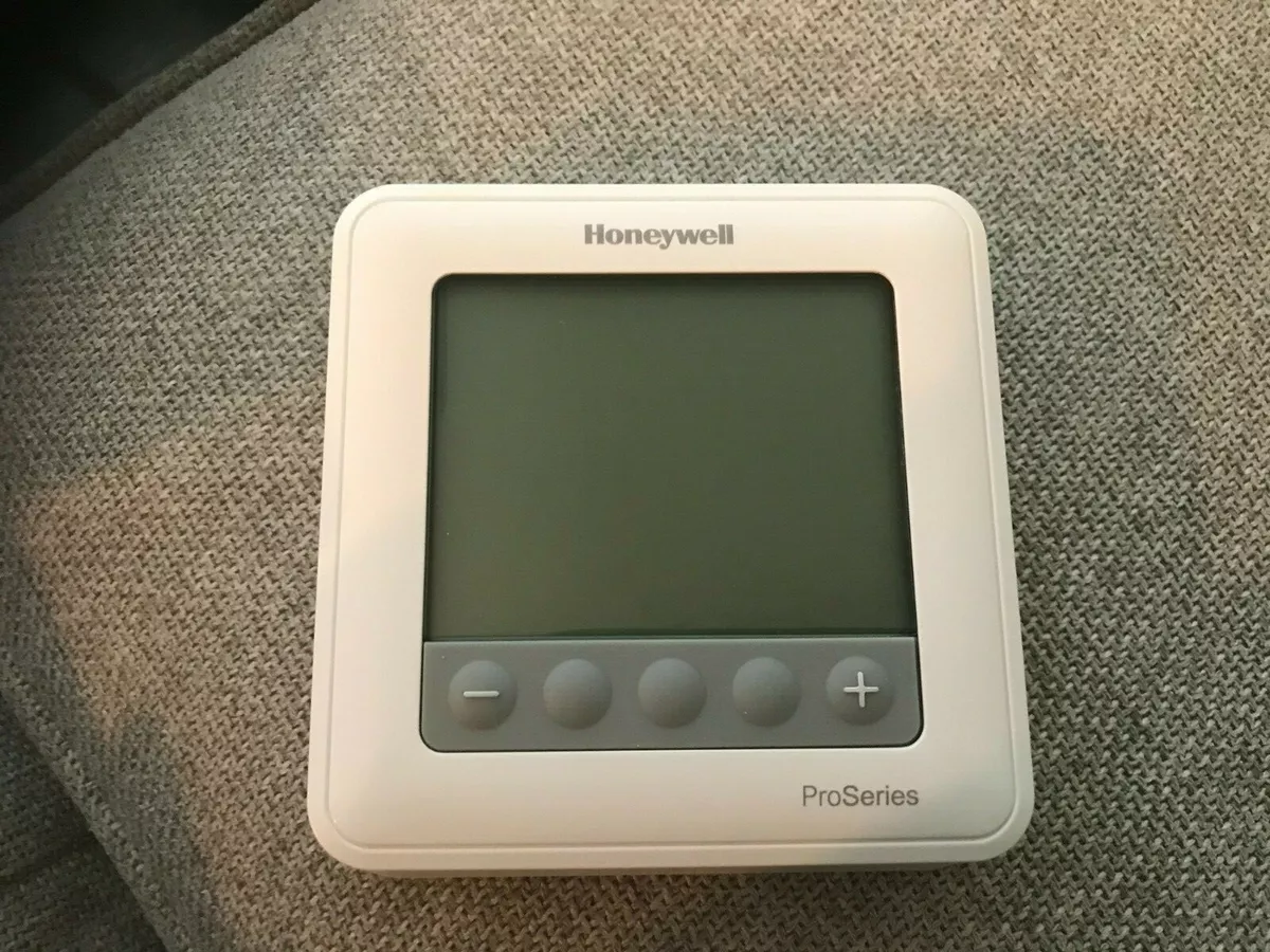 Honeywell T6 Pro Digital Programmable Thermostat TH6220U2000 U