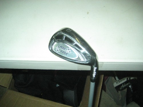 slightly used Tour Edge Lady Edge graphite lady 8 iron RH - Picture 1 of 3
