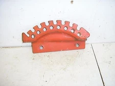 Simplicity Allis Chalmers 171599  Manual Lift Lever Quadrant 7016  712 Tractor