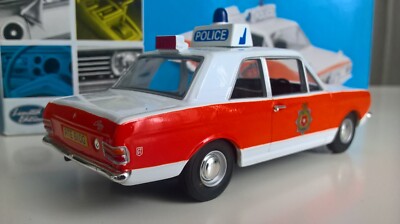 Ford Cortina 1600 GT Police – Corgi Vanguards 1/43, édition Limitée