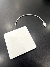 Apple USB Superdrive CD DVD DRIVE Model A1379 -AS IS - For repair or parts (B4)