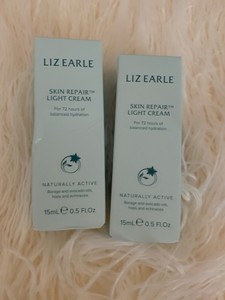 liz earle light cream