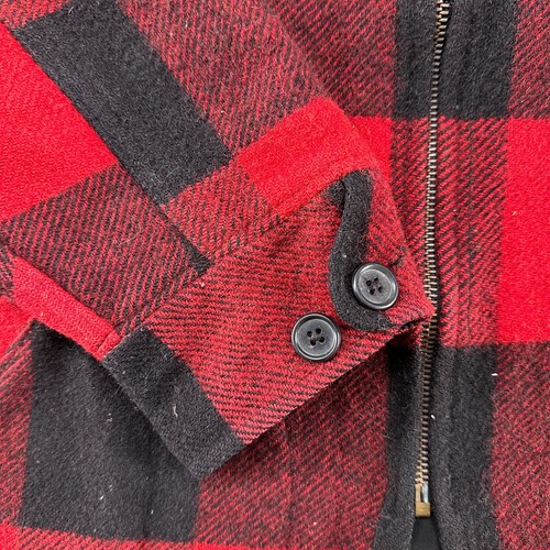VINTAGE Woolrich Jacket Mens XL Red Black Wool Zip Plaid Cruiser Mackinaw 90s - Picture 2 of 11
