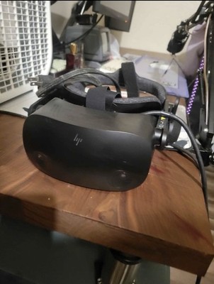 HP Reverb G2 VR Headset Black with Controllers & Built-In Headphones | eBay