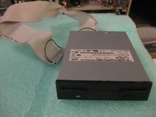 NEC FD1231M 0RP434 1.44MB 3.5" Internal IDE Floppy Disk Drive W/18" Cable