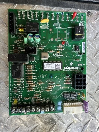 Amana Goodman Daikin Emerson Furnace Control Board 50V51-289-01 NICE!!