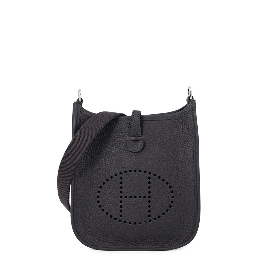 HERMES Evelyne Long Amazon Size TPM Taurillon Clemence Caban