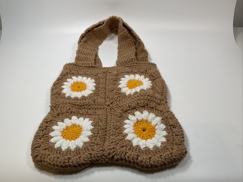 handmade Crochet daisy Purse  bag
