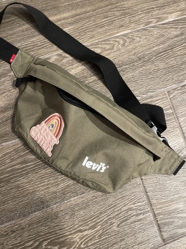 Levi's Logo Sling Sage Green Crossbody Bag Fanny Pack Hidden Mickey - Picture 1 of 5