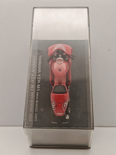 Modellino Moto Yamaha YZR-M1 - Max Biaggi 2002 - Die Cast - 1:24 - 0315 - Foto 3 di 4