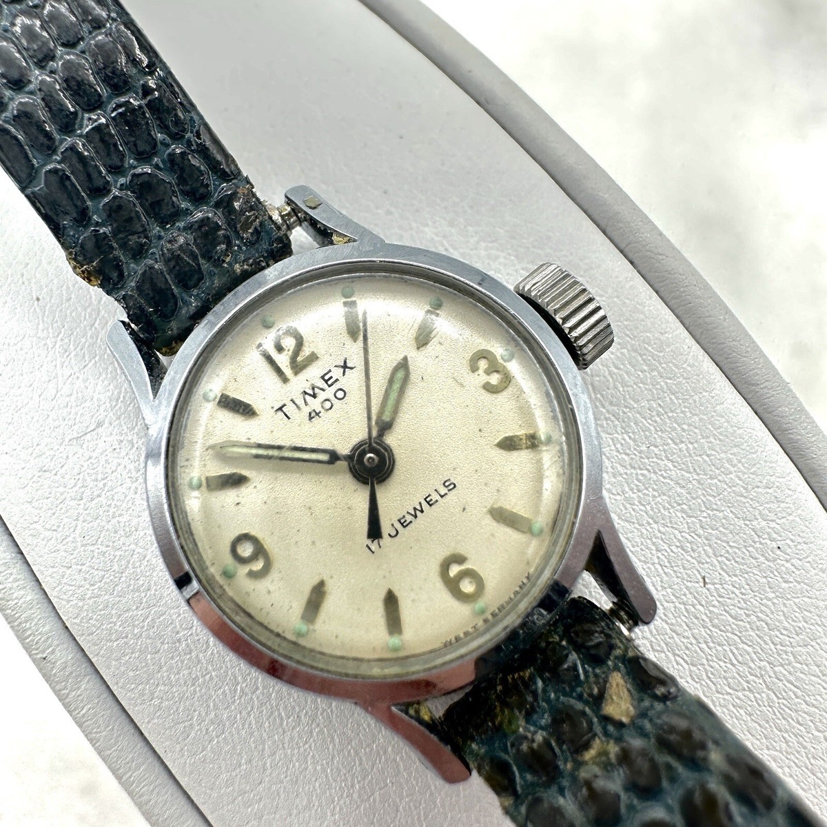 Timex Vintage Mechanical Ladies Watch on Fossil Leather Cuff White Dial Works Timex Wristwatches with Vintage Women for sale - eBay main image 4