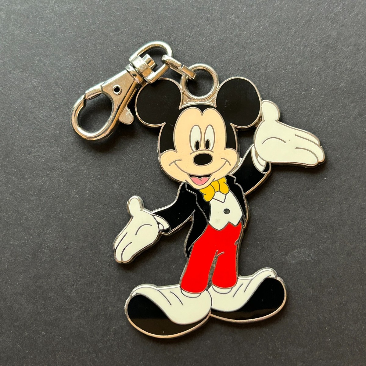 DLR Lanyard Medal - Formal Mickey - Disney Pin 39064 | eBay UK
