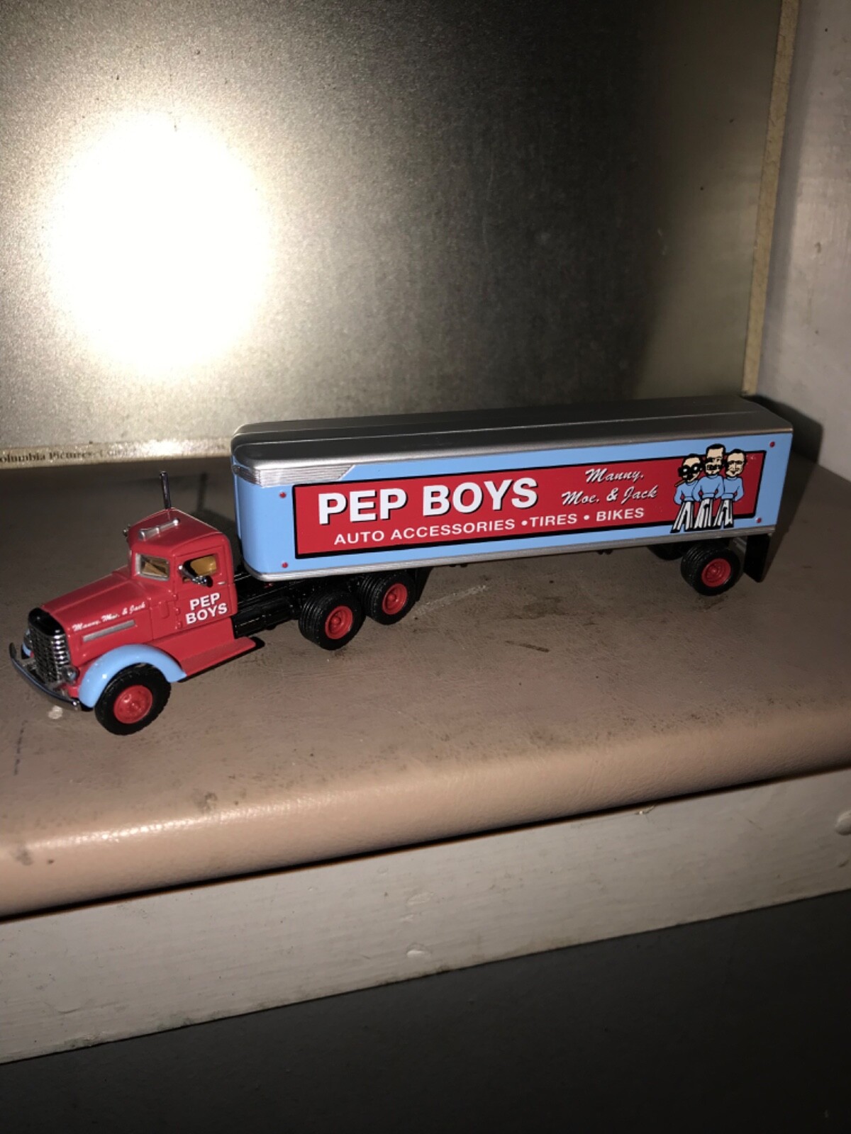 Picture 1 of 2