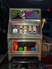 Vintage Waco Casino King Toy Slot Machine Bank. 1970s. Read DESCRIPTION 