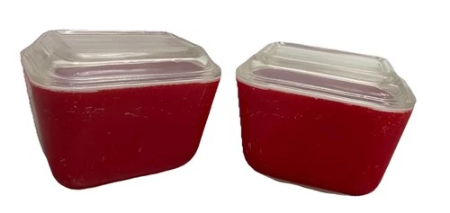 2 VTG Pyrex Primary Red Refrigerator Dishes, #0501 w/lids 501-C, 1.5 cup, EUC