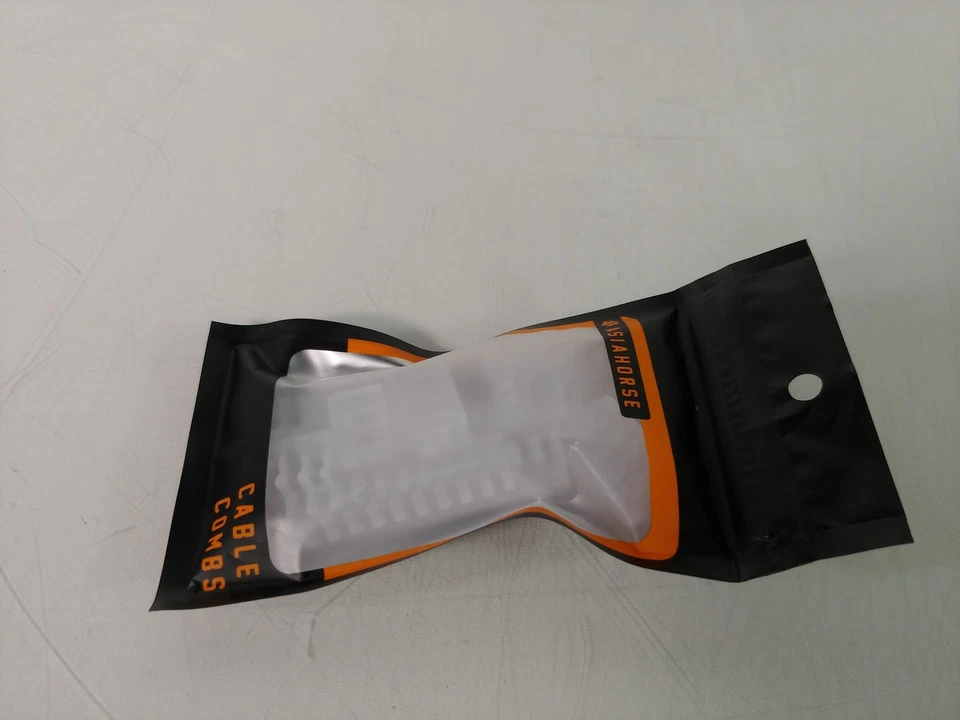 Lot of 5 New AsiaHorse 2023 Computer Organization Cable Combs (Clear) - Image 3 of 3