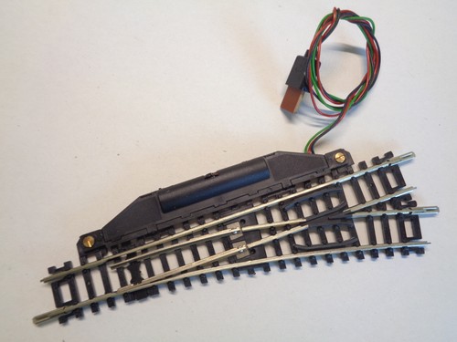 ROCO N elektr. Weiche 15° R (26805) | Condition: Gebraucht