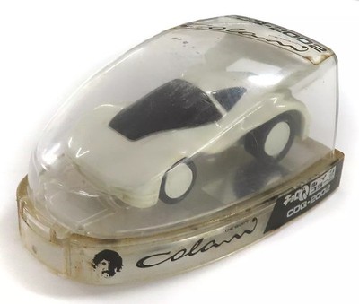 Luigi Colani Cholo Q Mini Car CDQ2002 weiß schwarz Pull Back