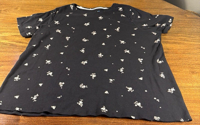 Croft And Barrow Women s The Classic Tee Size 2X Black Floral Short Sleeve