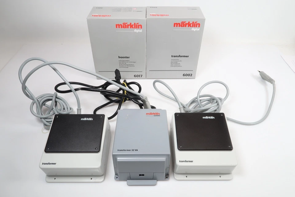 Märklin transformer 6002 (2 Stück) und Märklin transformer 32VA im Konvolut #23