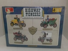 Kit Minicraft Highway Pioneers 1501 1:32 Packard, Ford A, Cadillac, Olds Del.
