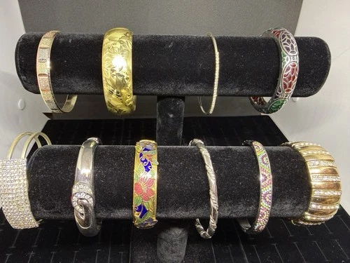 Costume Jewelry Bracelets Lot Of 10 Vintage To Recent Silver Tones Gold Tones