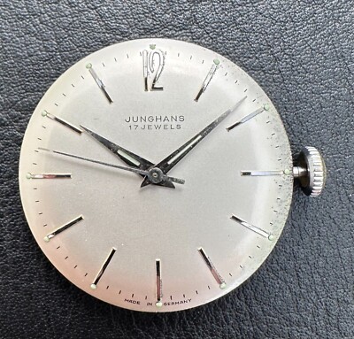 値下げ JUNGHANS 掛時計 シルバー ローマ数字 GENUINE JUNGHANS CAL 687 MOVEMENT VINTAGE 17 JEWELS SILVER FROM