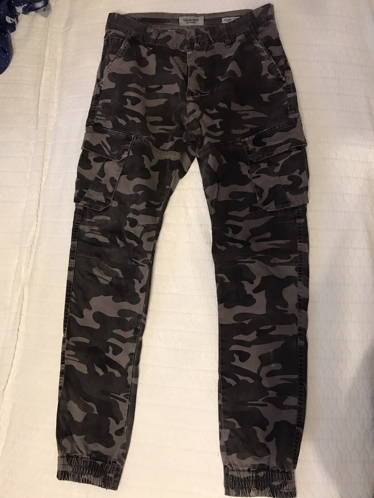 Foto 1 di 2