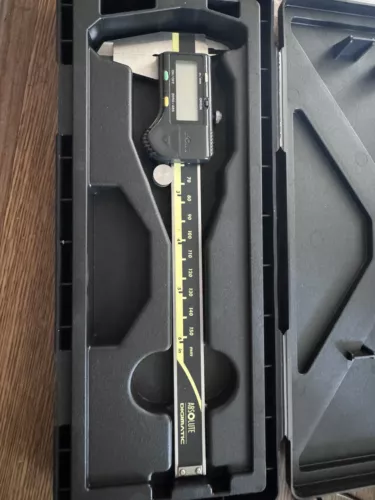 Mitutoyo Digimatic 0-6 inch Digital Vernier Caliper