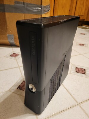 Microsoft Xbox 360 with Kinect 128GB Black Console