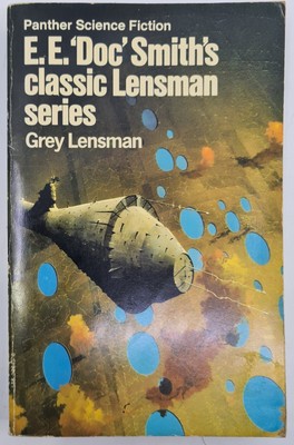1972 E.E. DOC SMITH, GRAUE LINSEN. PANTHER SCIENCE FICTION.