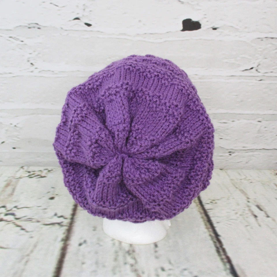 Gorro holgado tejido a mano Duncan Street Designs Donna Lee Hipster lavanda felicidad Foto 3 de 4