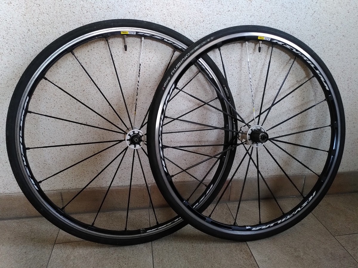 Laufradsatz Mavic Ksyrium SLS Shimano 9/10/11-Fach Clincher
