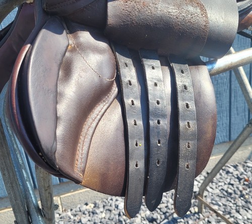 Stubben "Siegfried" 15.5" Saddle - Picture 5 of 10