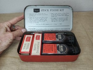 Vintage Red Sears Roebuck and Co Red Metal Tin No.6 2041 Gun Cleaning Kit Full