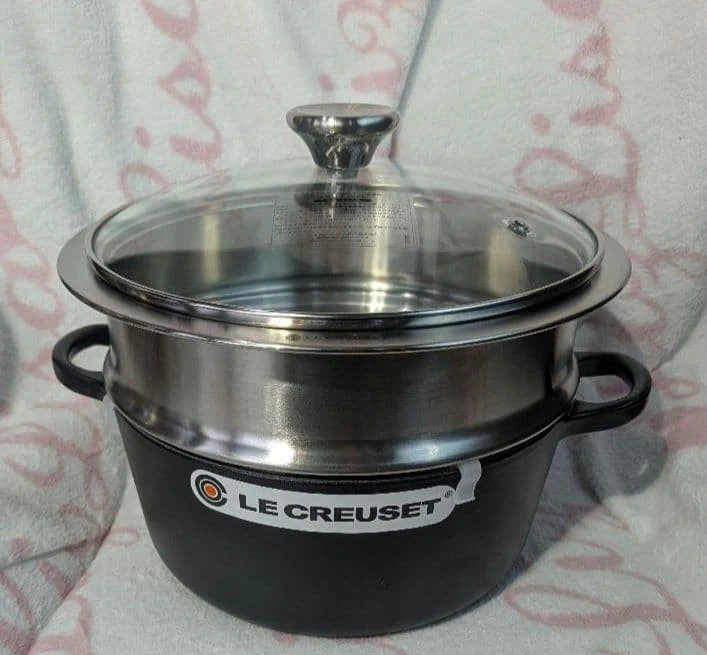 Le Creuset Cocotte Ronde 22cm with Glass Lid & Steamer Set Matte Black Unused