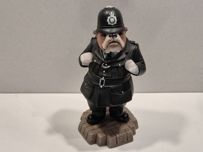Robert Harrop DP135 Bulldog Allo Allo POLICEMAN OHNE BOX EXTREM SELTEN 