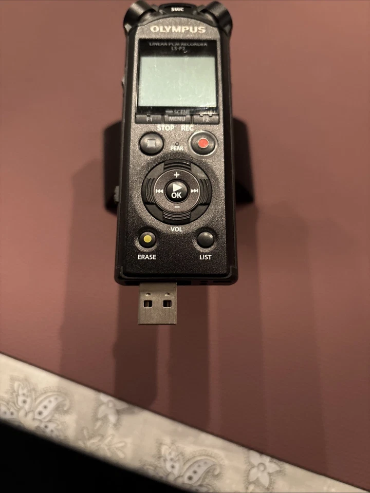 Olympus Linear PCM Recorder LS-P2 - Bild 4 von 4