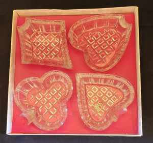 VTG. Set of 4 Cristais Maua Handpressed Crystal Ashtrays - Brazil - Card Themed.