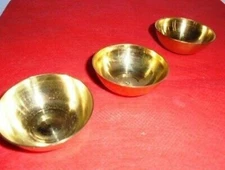 Small Brass Bowls 4 Religious Navratri Sawan Dooj Tika India Hindu Puja Katoris