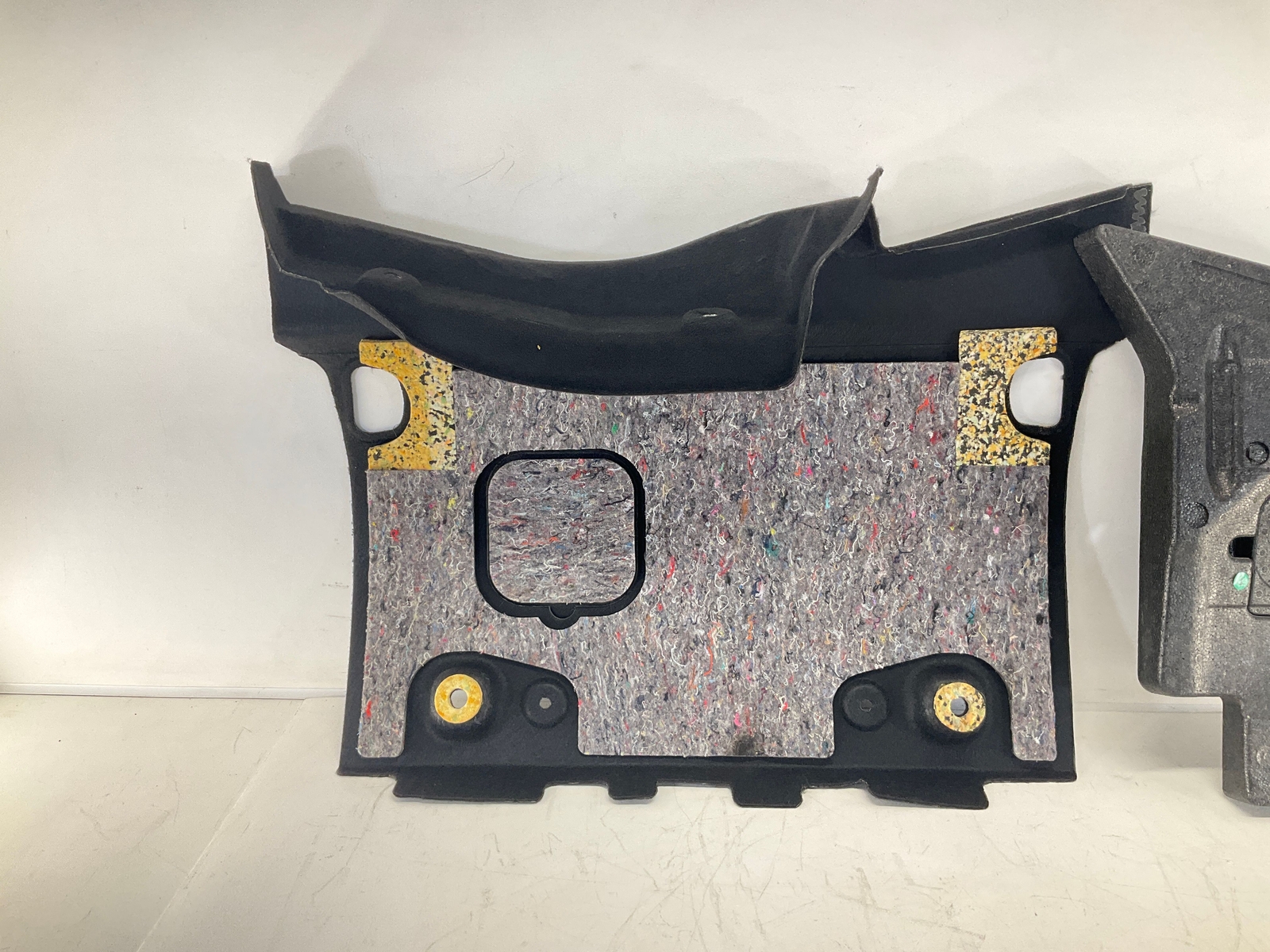 14-19 MASERATI Ghibli S Q4 Rear Soundproofing Spacer Foam w/ Trunk Cover Panel C